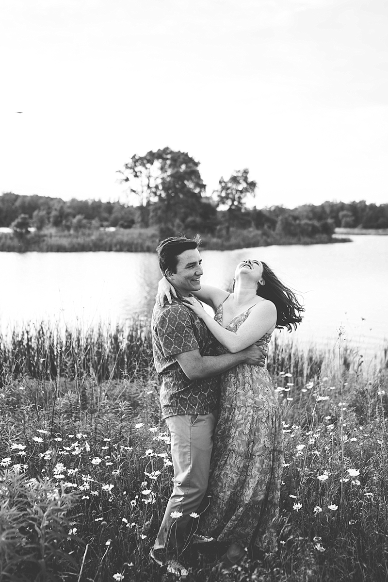 Chicago outdoor engagement photographer