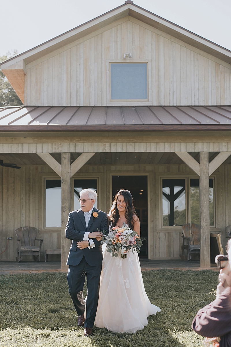 rustic outdoor north carolina wedding venue