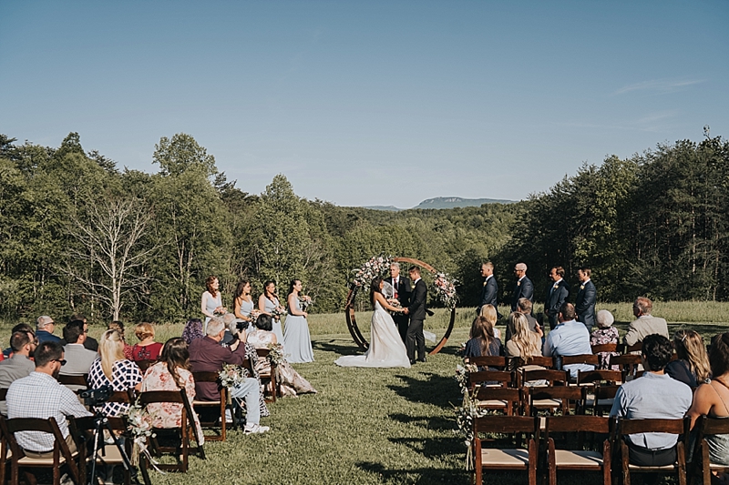 rustic outdoor north carolina wedding venue