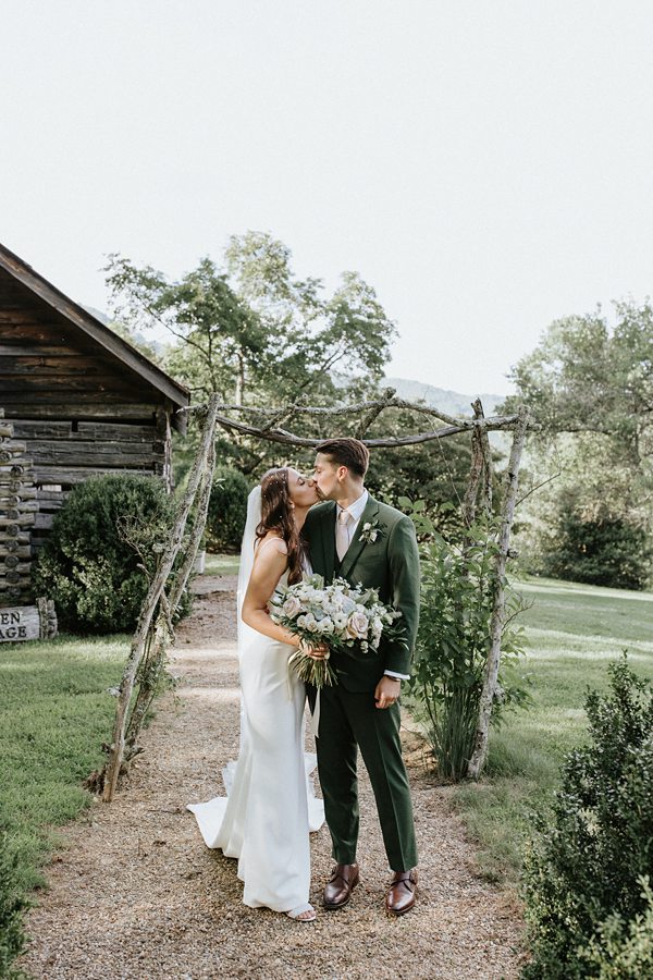 Half Mile Farm Wedding Old Edwards Inn