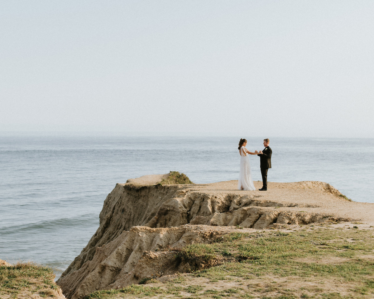Blufftop Seaside Wedding in the Hamptons at 360 East Montauk Downs | Catt + Ian | Montauk, NY Wedding on Long Island