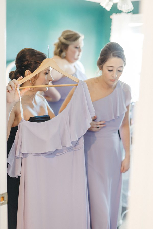 Raleigh Wedding Photographer Documentary Style x Raleigh Wedding Photographer Documentary Style x