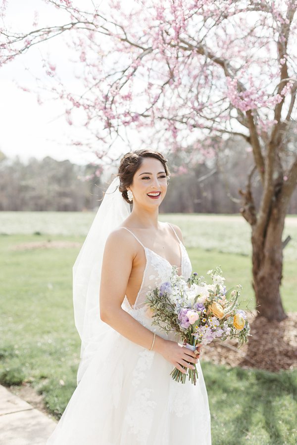 Raleigh Wedding Photographer Documentary Style x Raleigh Wedding Photographer Documentary Style x