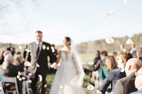 Raleigh Wedding Photographer Documentary Style x Raleigh Wedding Photographer Documentary Style x