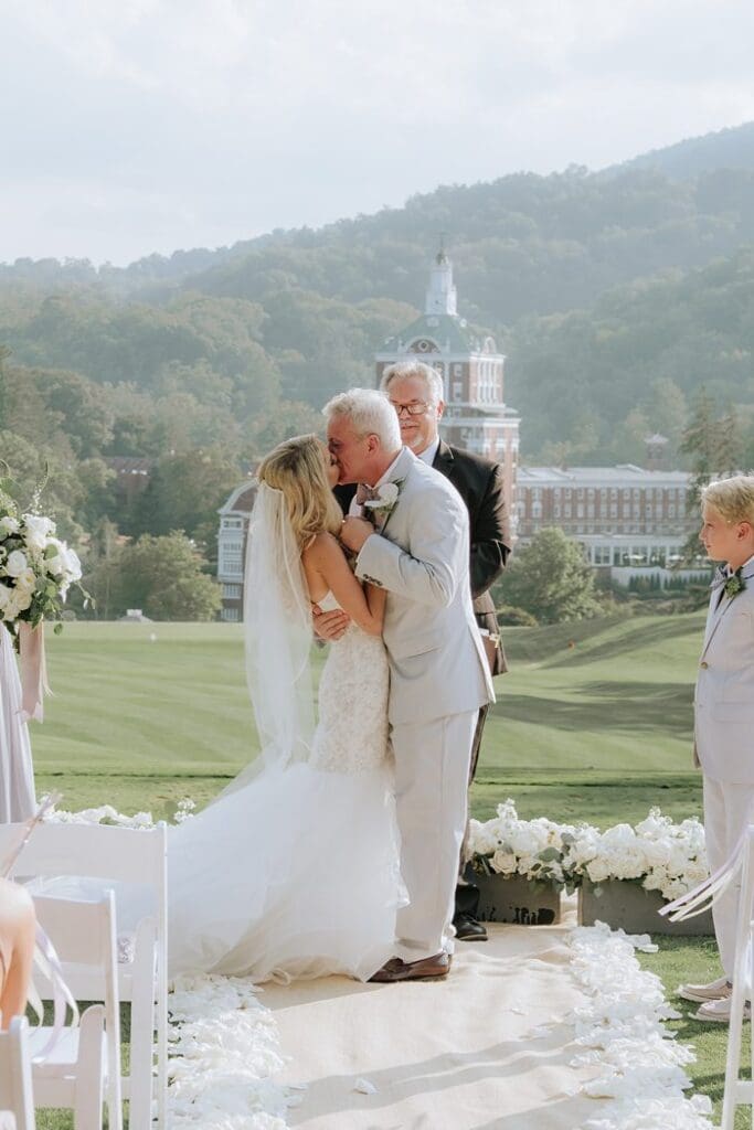 Documentary Virginia Wedding Photographer Editorial Homestead Resort Wedding Hot Springs VA x