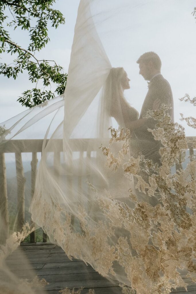 Documentary Wedding Photograper Primland Wedding Ceremony Reception x