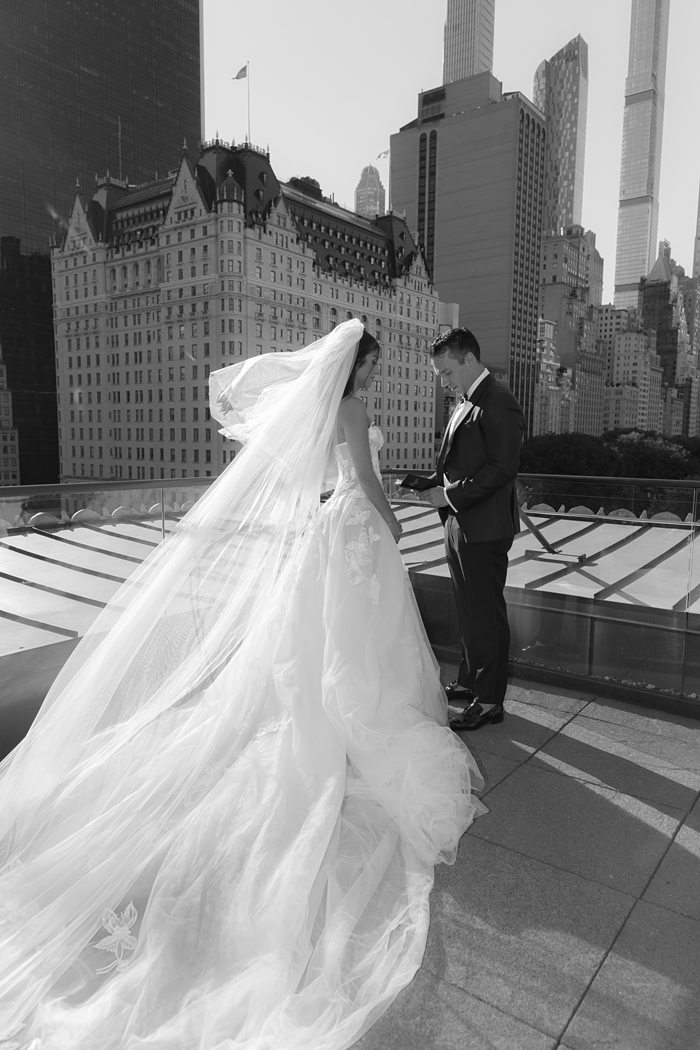 NYC Metropolitan Club Wedding Manhattan Wedding Photographer x