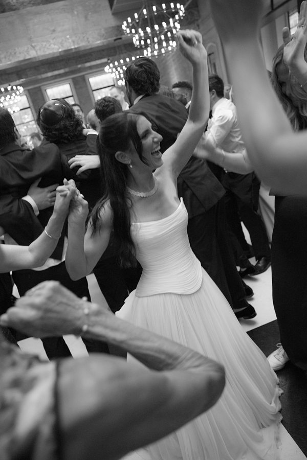 Philadelphia editorial wedding photographer modern eclectic edgy