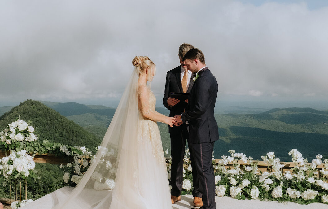 OPULANT MOUNTAINTOP PRIMLAND WEDDING WITH CUSTOM VERA WANG GOWN & DAY AFTER SESSION