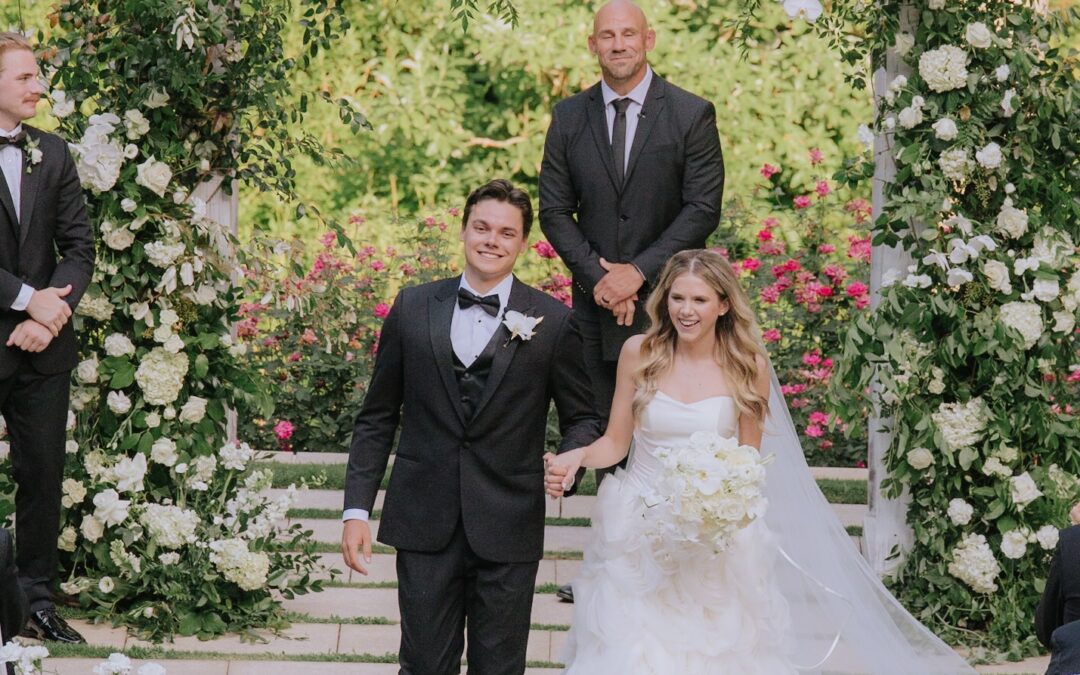 Chicago Wedding Photographer with Polished and Modern Documentary Style