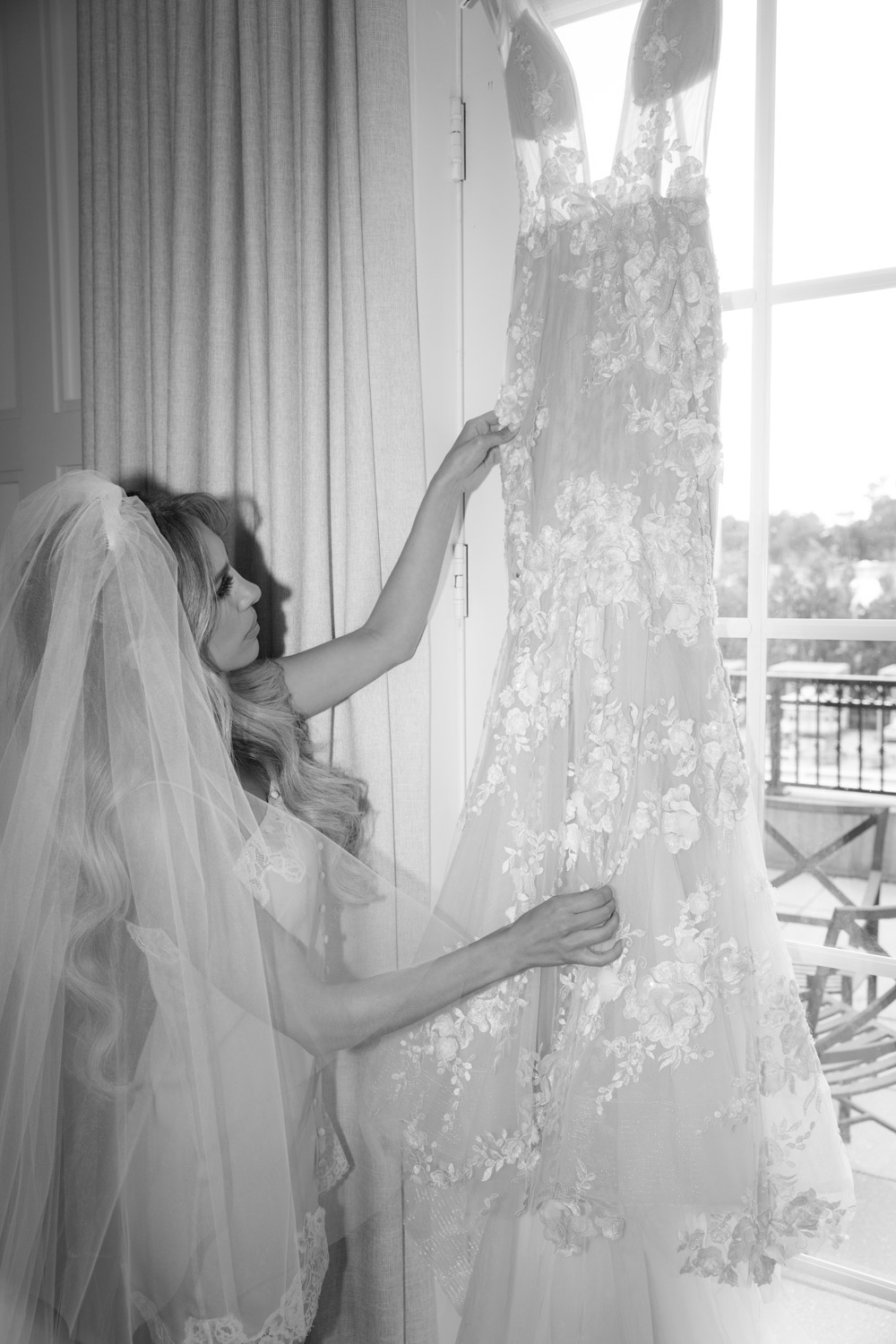 Russos on the Bay Wedding Photographer Long Island Documentary Style